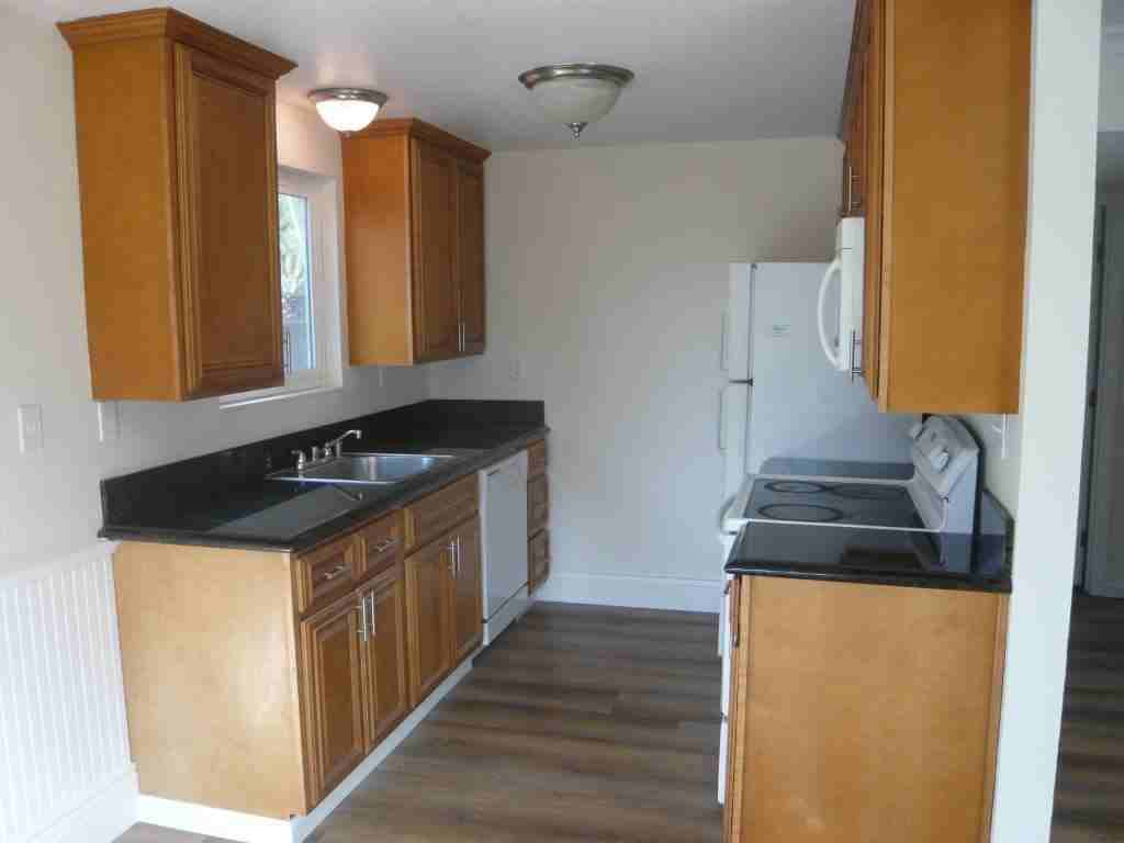 1230 Walker Ave #A - Photo 5 of 10