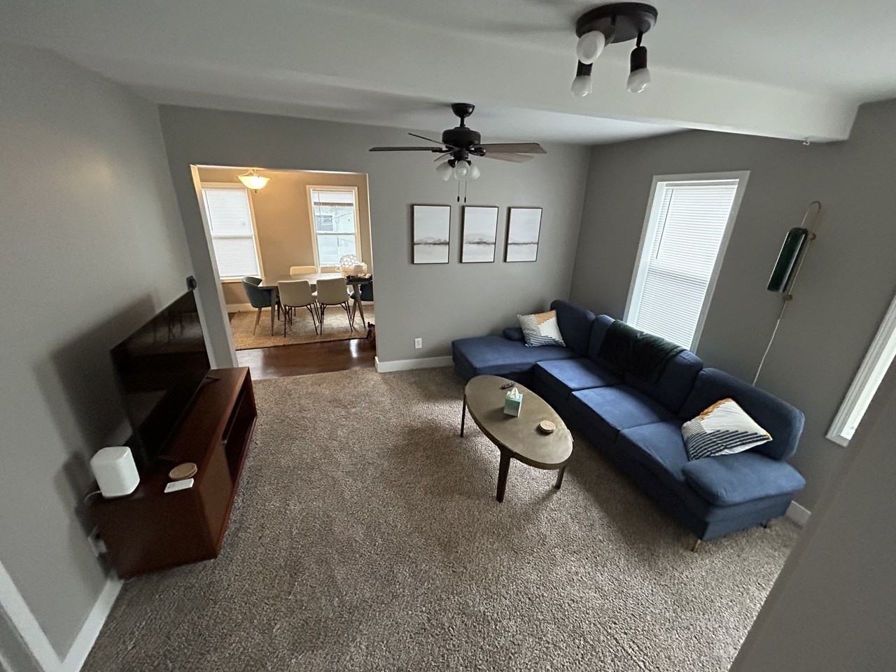 619 Charles Ave Se - Photo 2 of 21