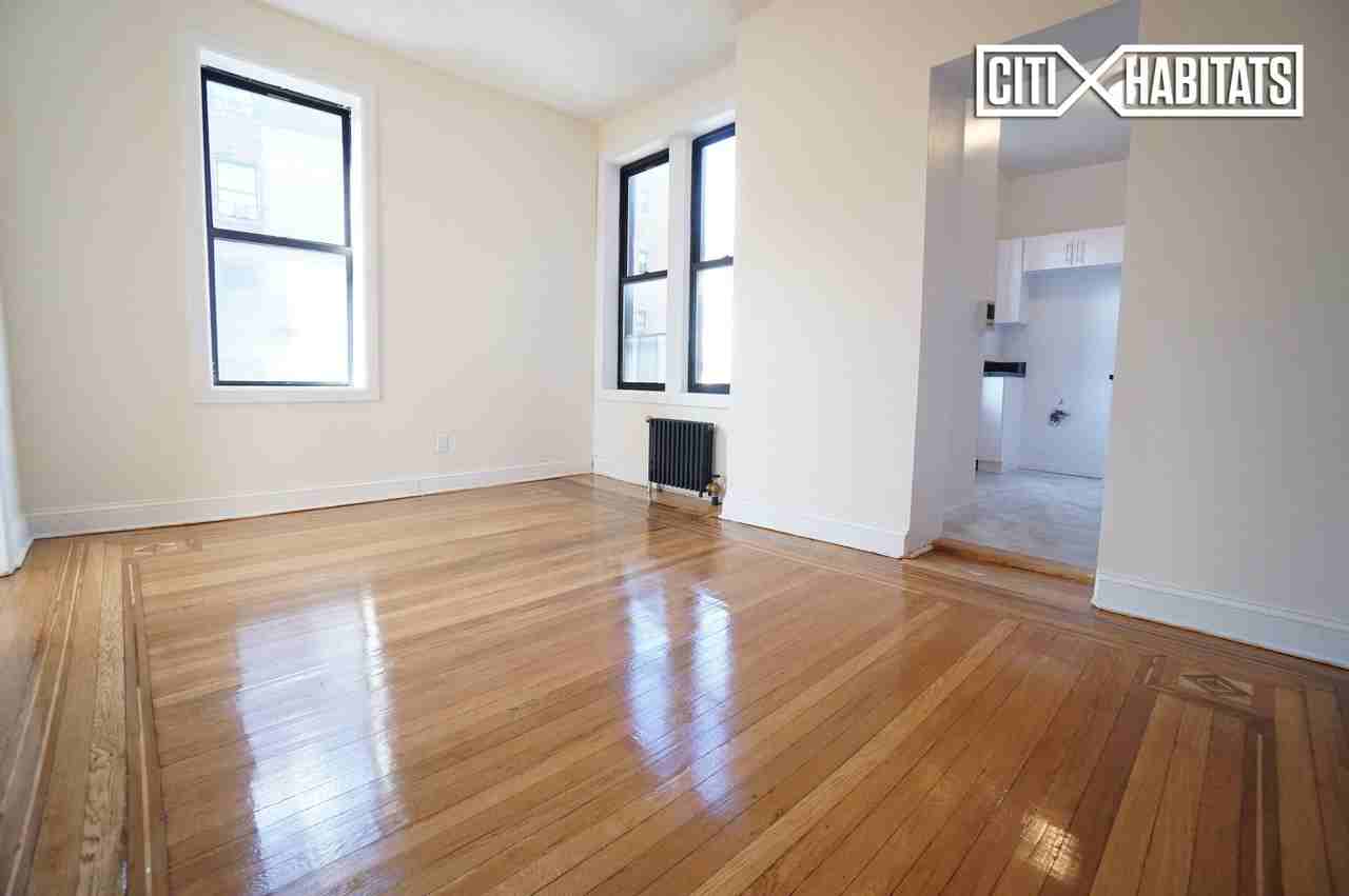 W 170th St #46