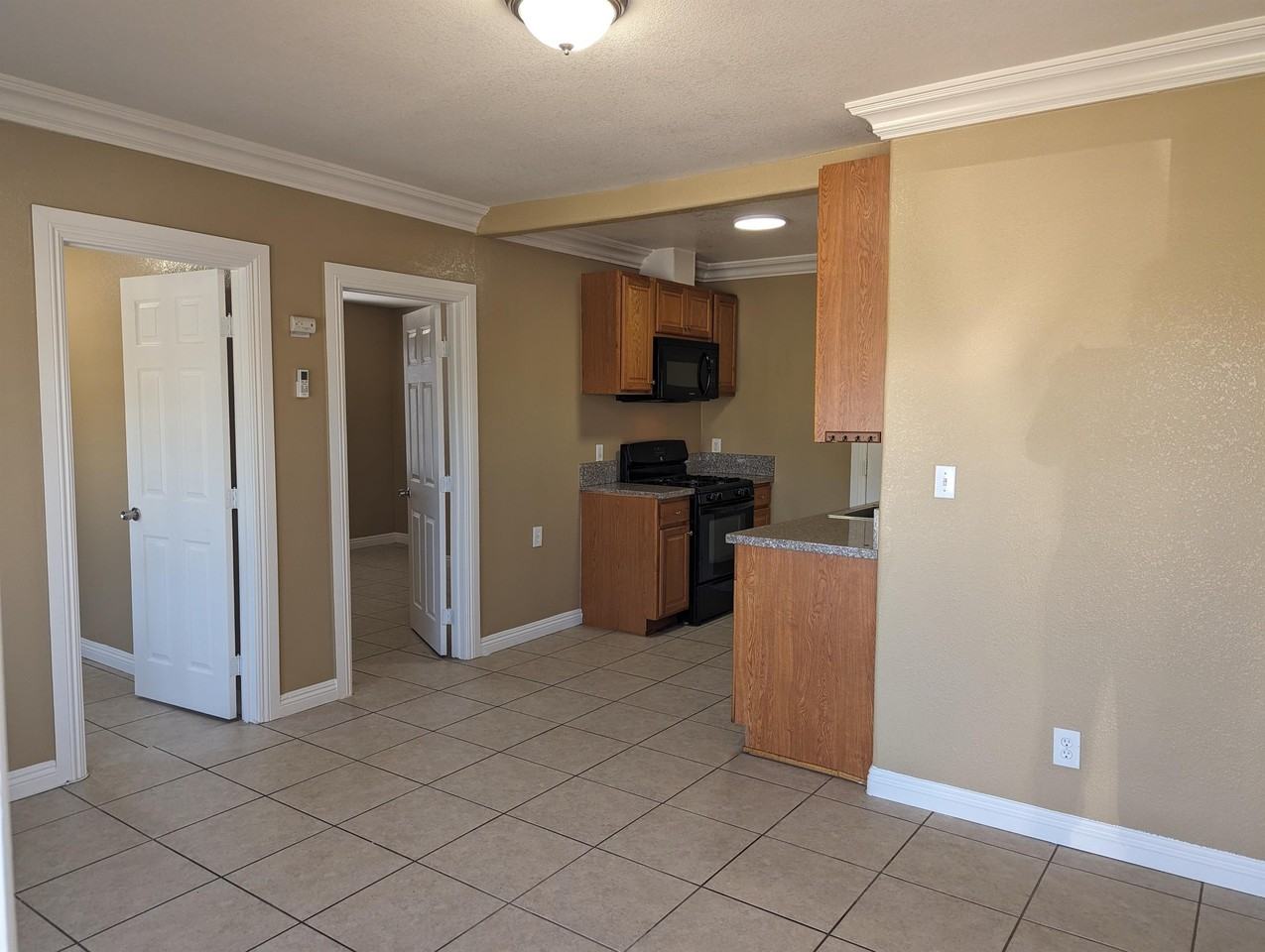 6382 Los Robles Ave #1 - Photo 2 of 10