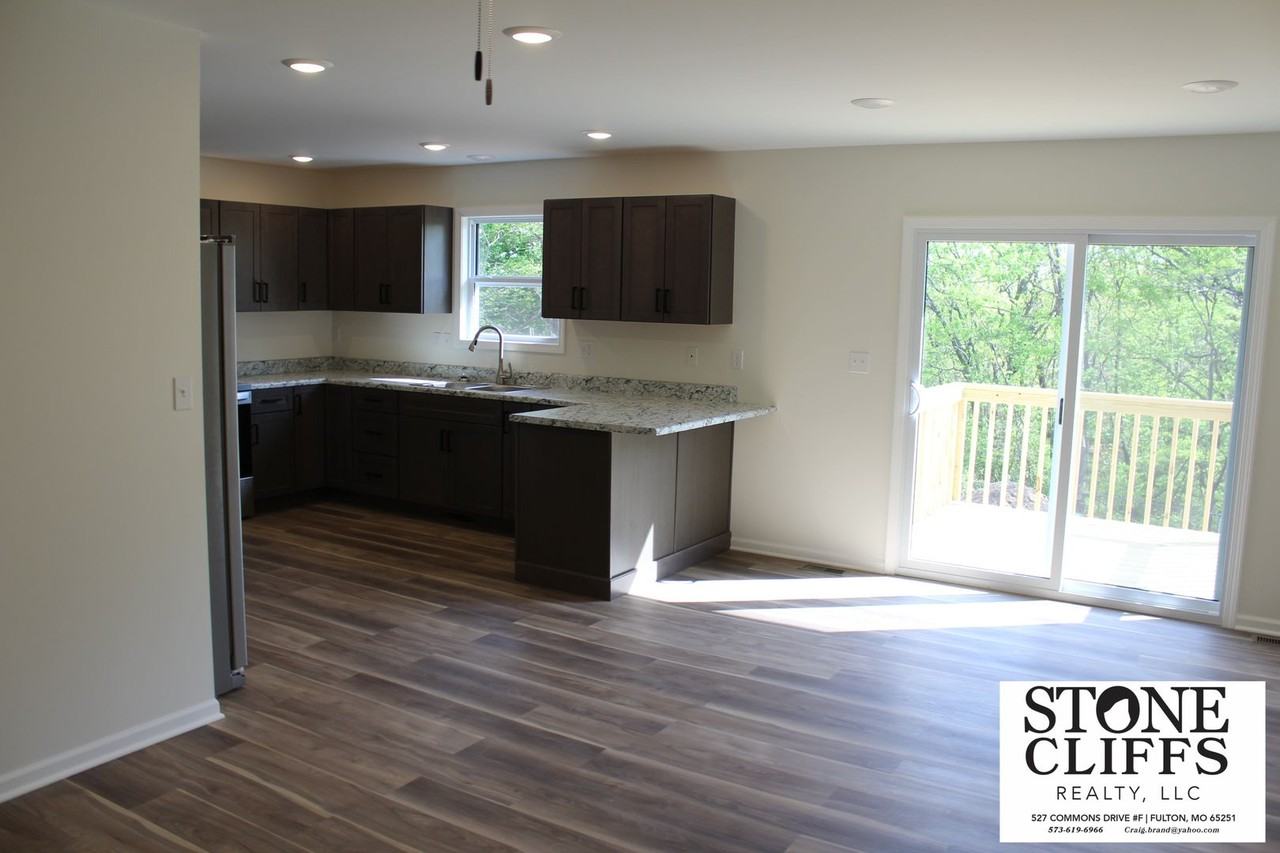 904 Scott Station Road - Photo 4 of 50