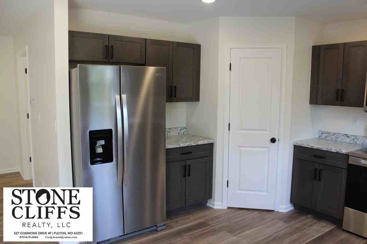 904 Scott Station Road - Photo 7 of 50