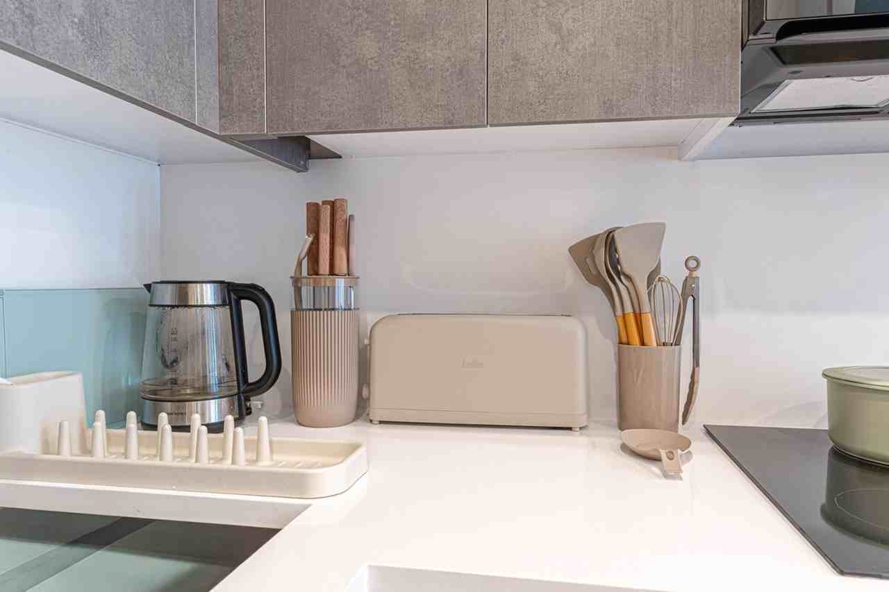 242 Schaefer St #1515248P - Photo 5 of 25