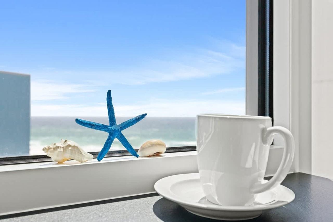 8817 S Thomas Dr #1354924P - Photo 3 of 50