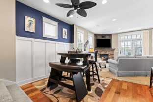 807 Lake St - Photo 1 of 1