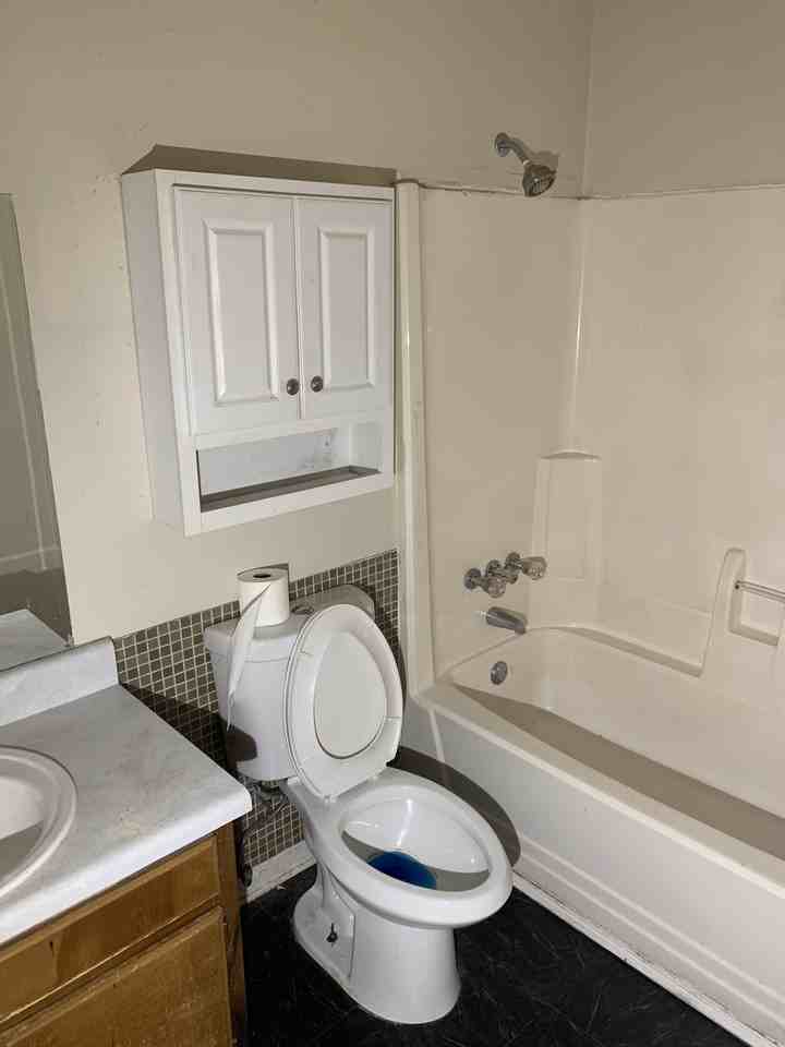 1502 Laurel Ct #1 - Photo 6 of 20