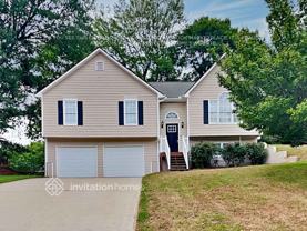 425 Austin Dr - Photo 1 of 1