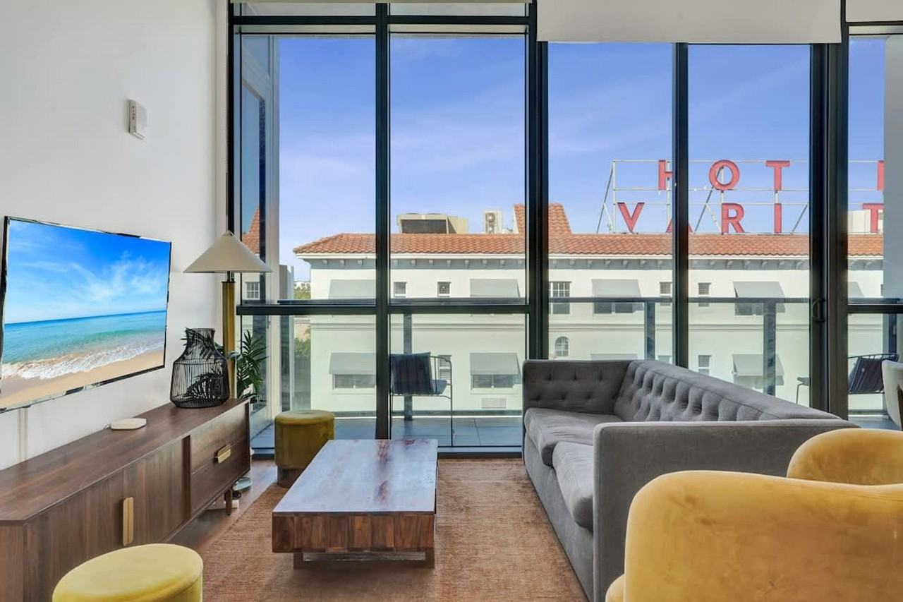 1220 17th St #1504076P - Photo 2 of 28