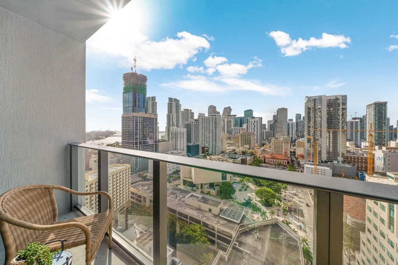 121 Ne 5th St #1505786P - Photo 7 of 30