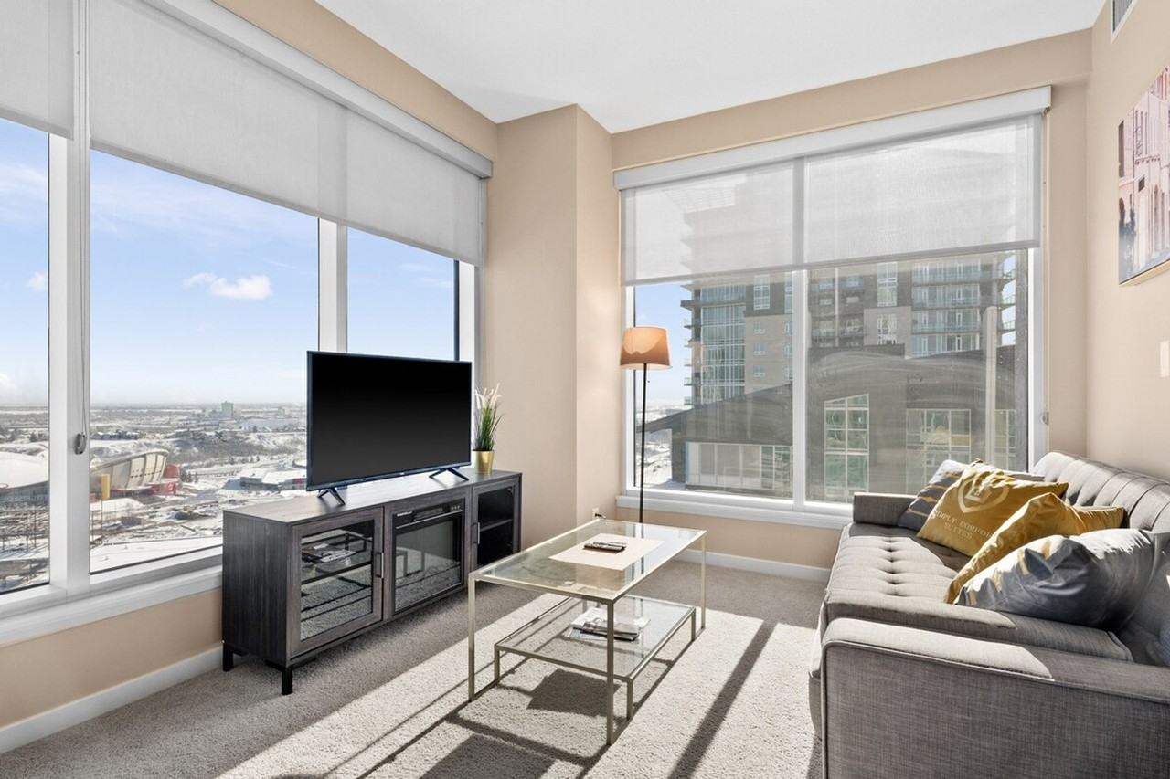 211 13 Ave Se #1513100P - Photo 3 of 32