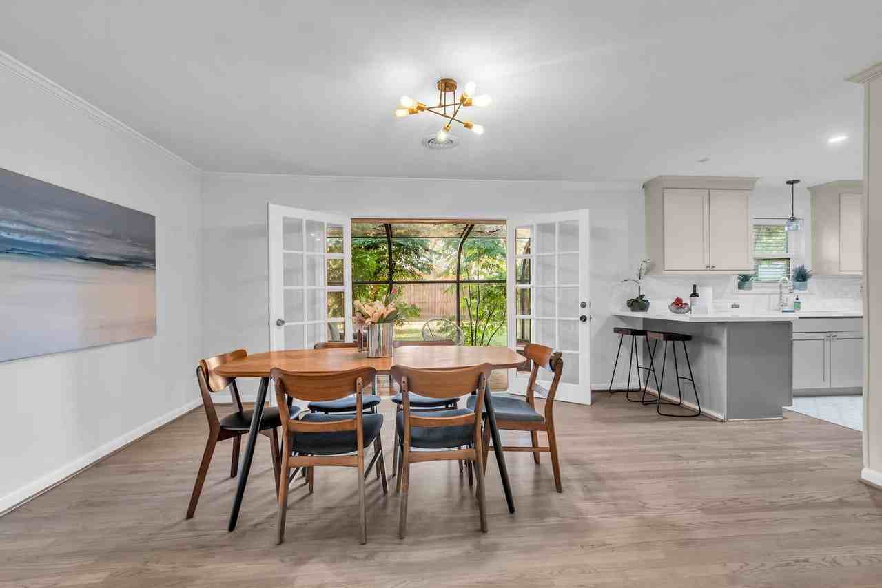 5403 Carew St #1514793P - Photo 6 of 24