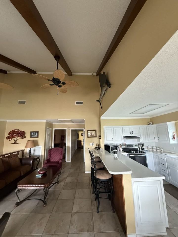 1209 Pompano Ave #1515049P - Photo 2 of 19