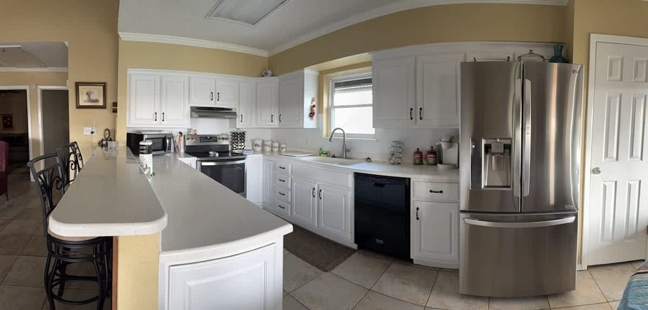 1209 Pompano Ave #1515049P - Photo 4 of 19