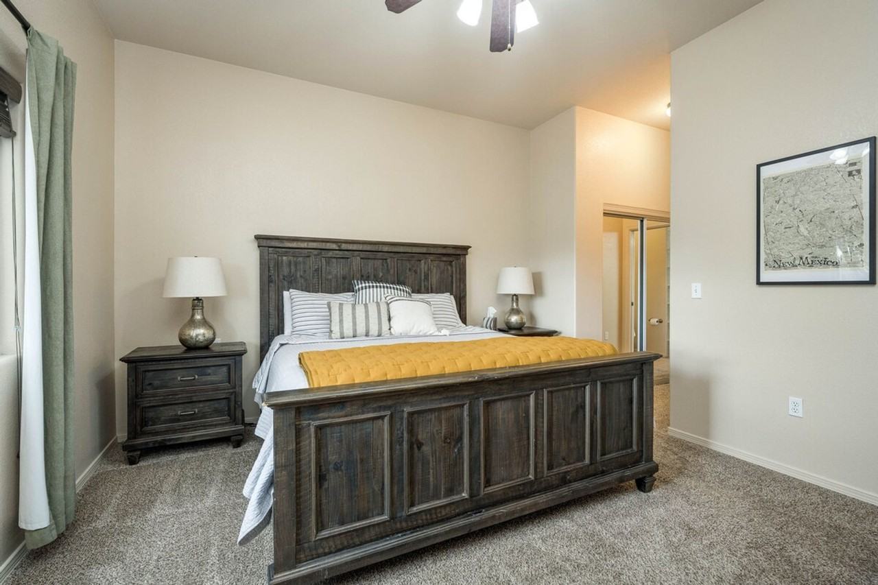 2711 Sunrise Point Rd #1515890P - Photo 6 of 38