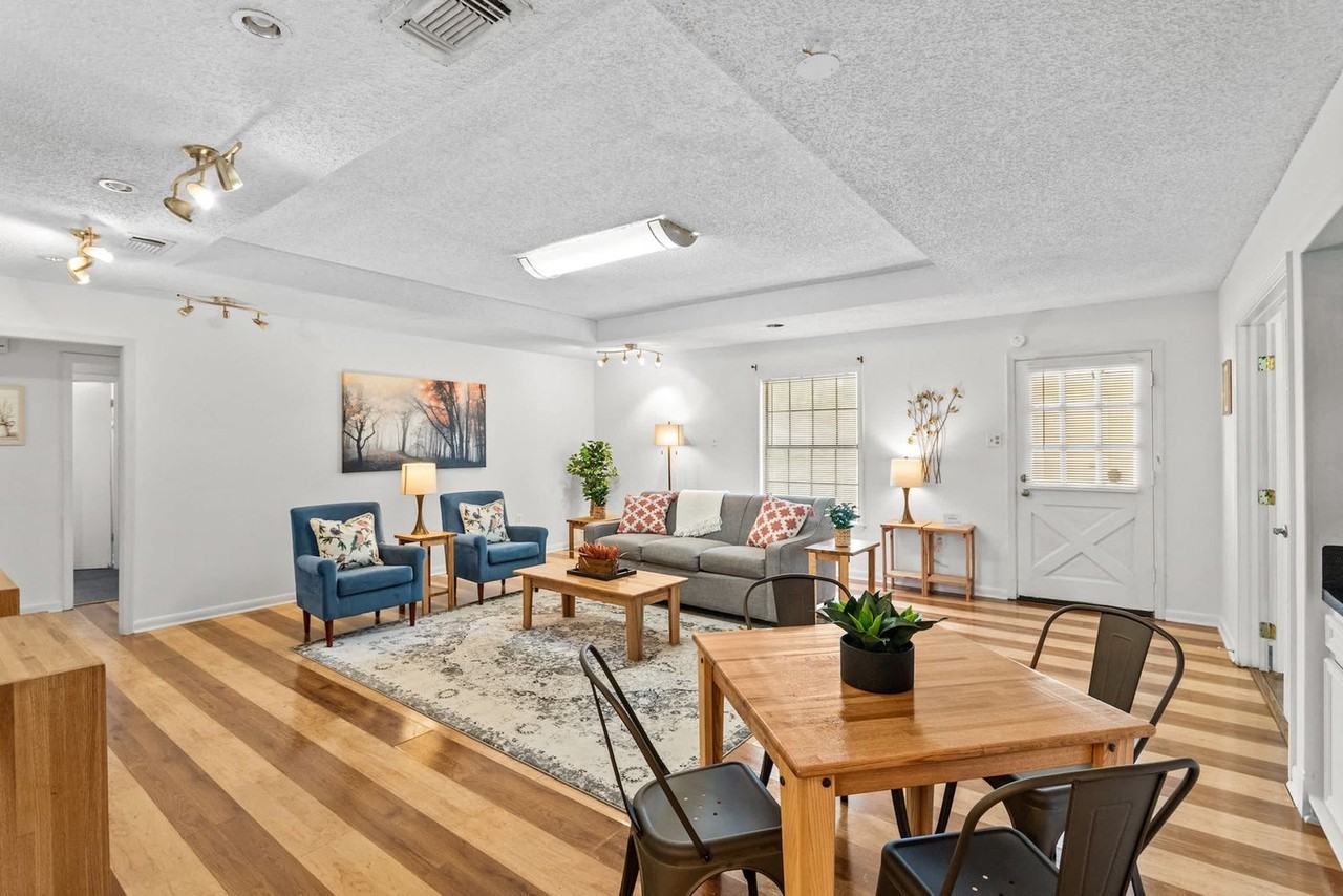 12336 Perkins Rd #1519872P - Photo 2 of 34