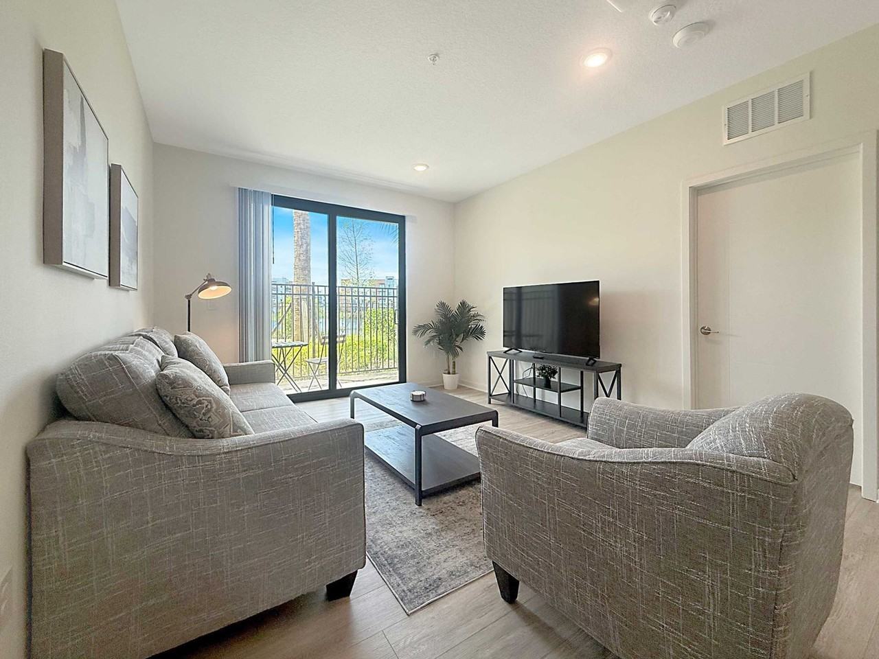 5570 122nd Cir E #1519907P - Photo 3 of 37