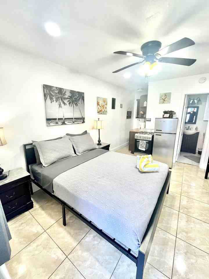 342 Van Buren St #1520235P - Photo 2 of 8