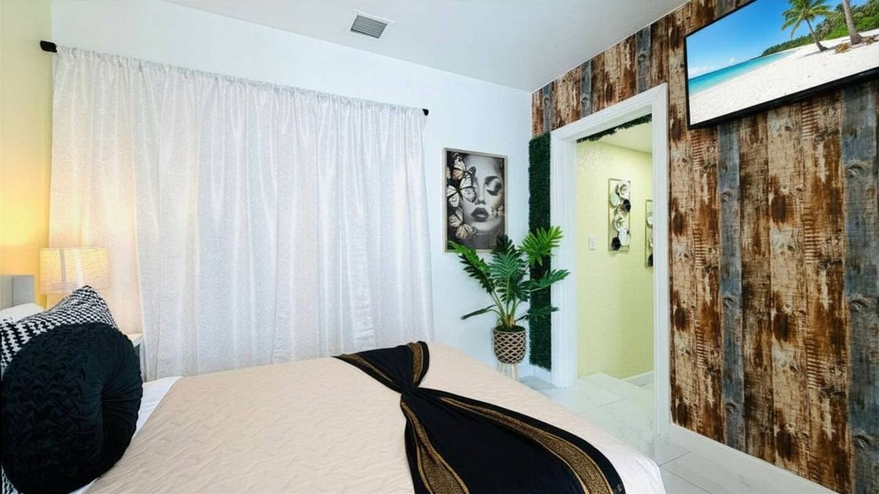 3041 Nw 152nd Ter #1520447P - Photo 7 of 17