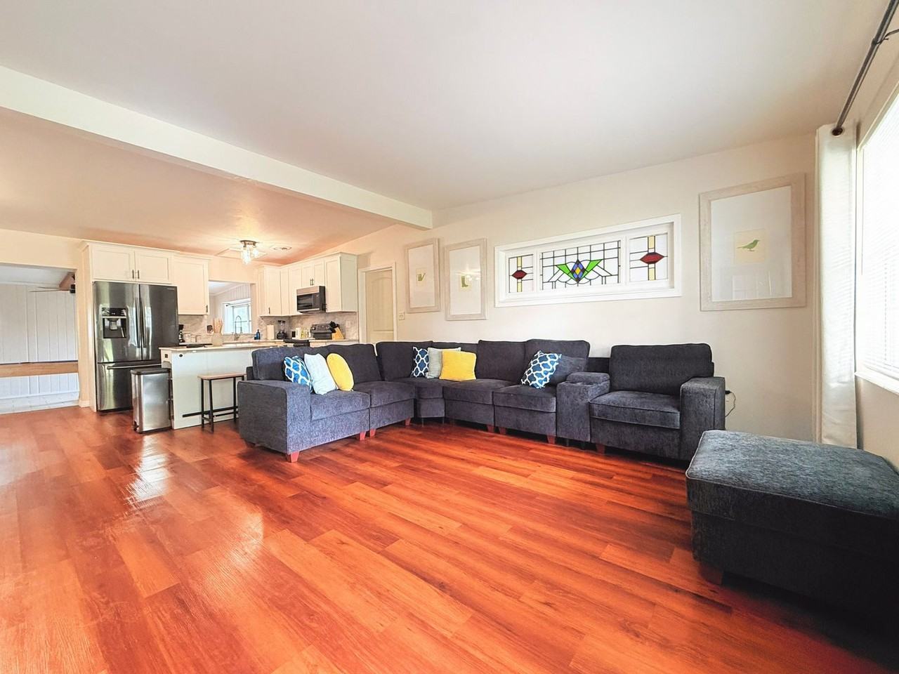 904 15th St Ne #1520445P - Photo 2 of 37