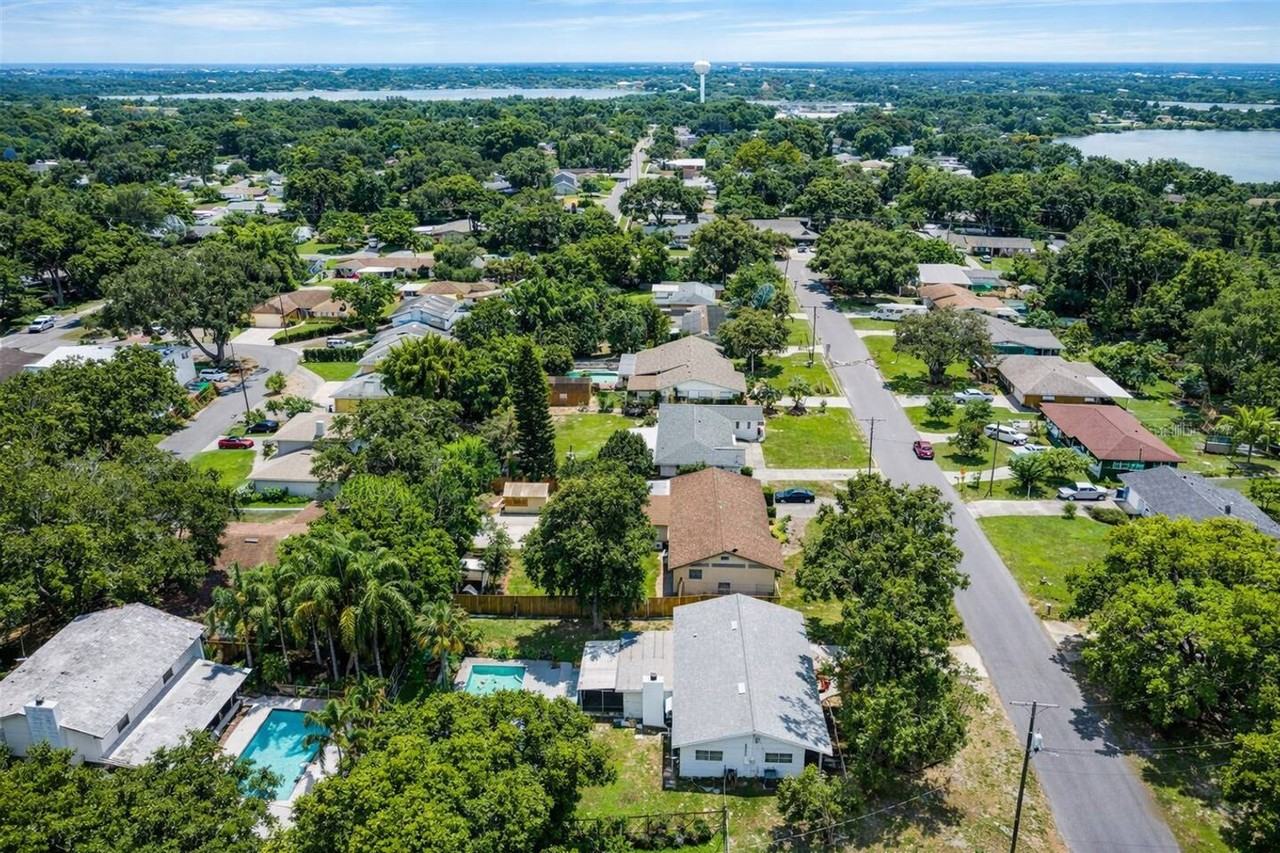 904 15th St Ne #1520445P - Photo 5 of 37