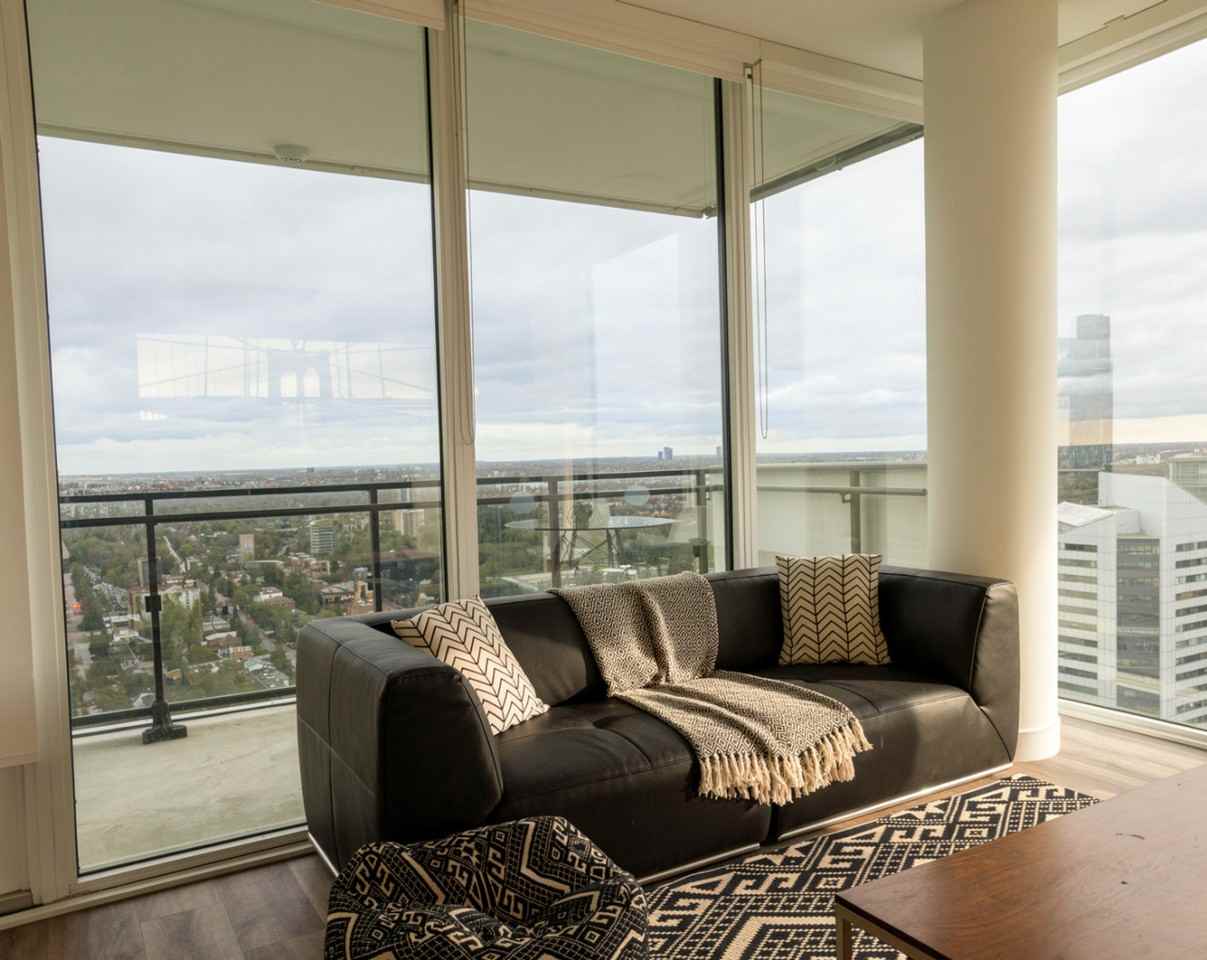 35 Greenfield Ave #1293841P - Photo 3 of 11