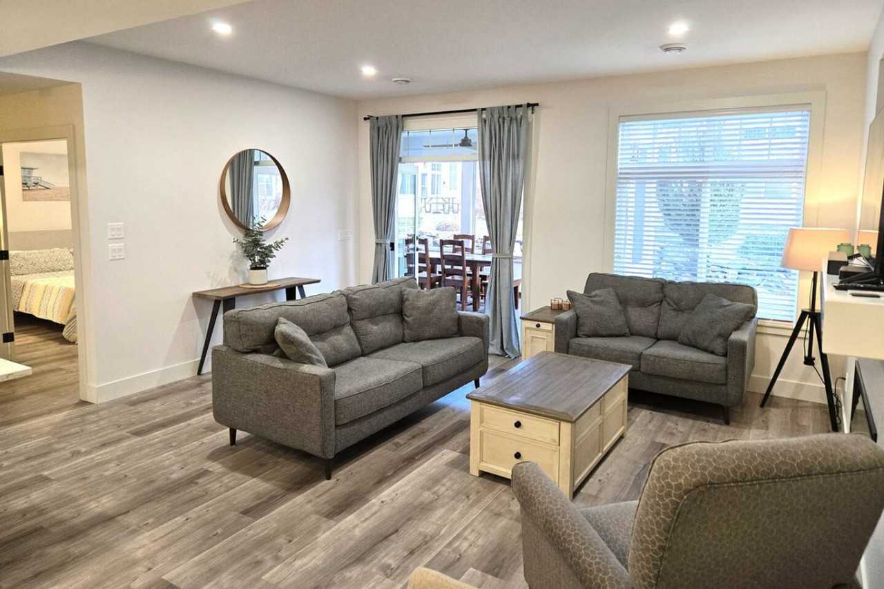4974 Stelkia Road #1522005P - Photo 4 of 44