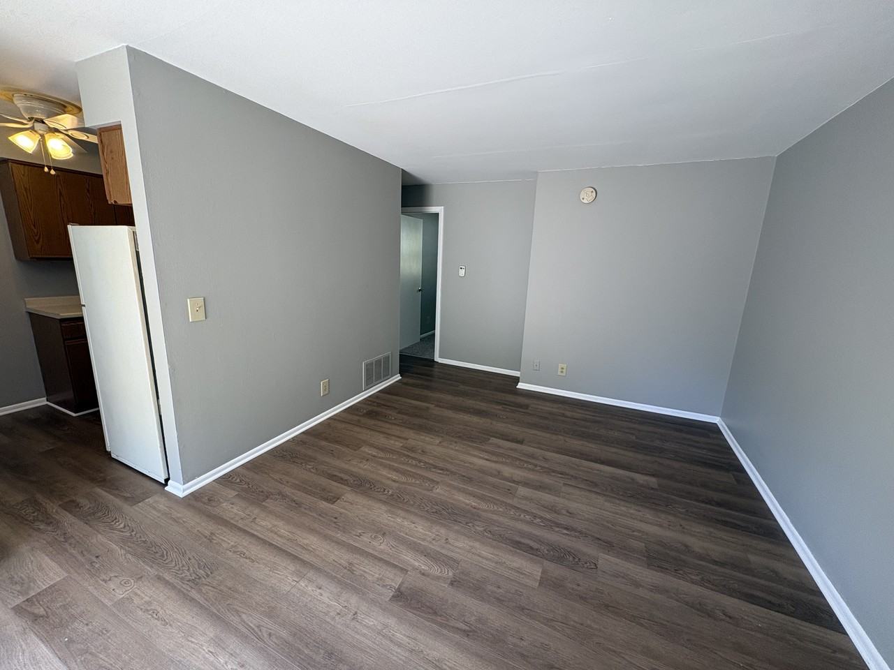 142 West Bluff Street #B6 - Photo 3 of 9