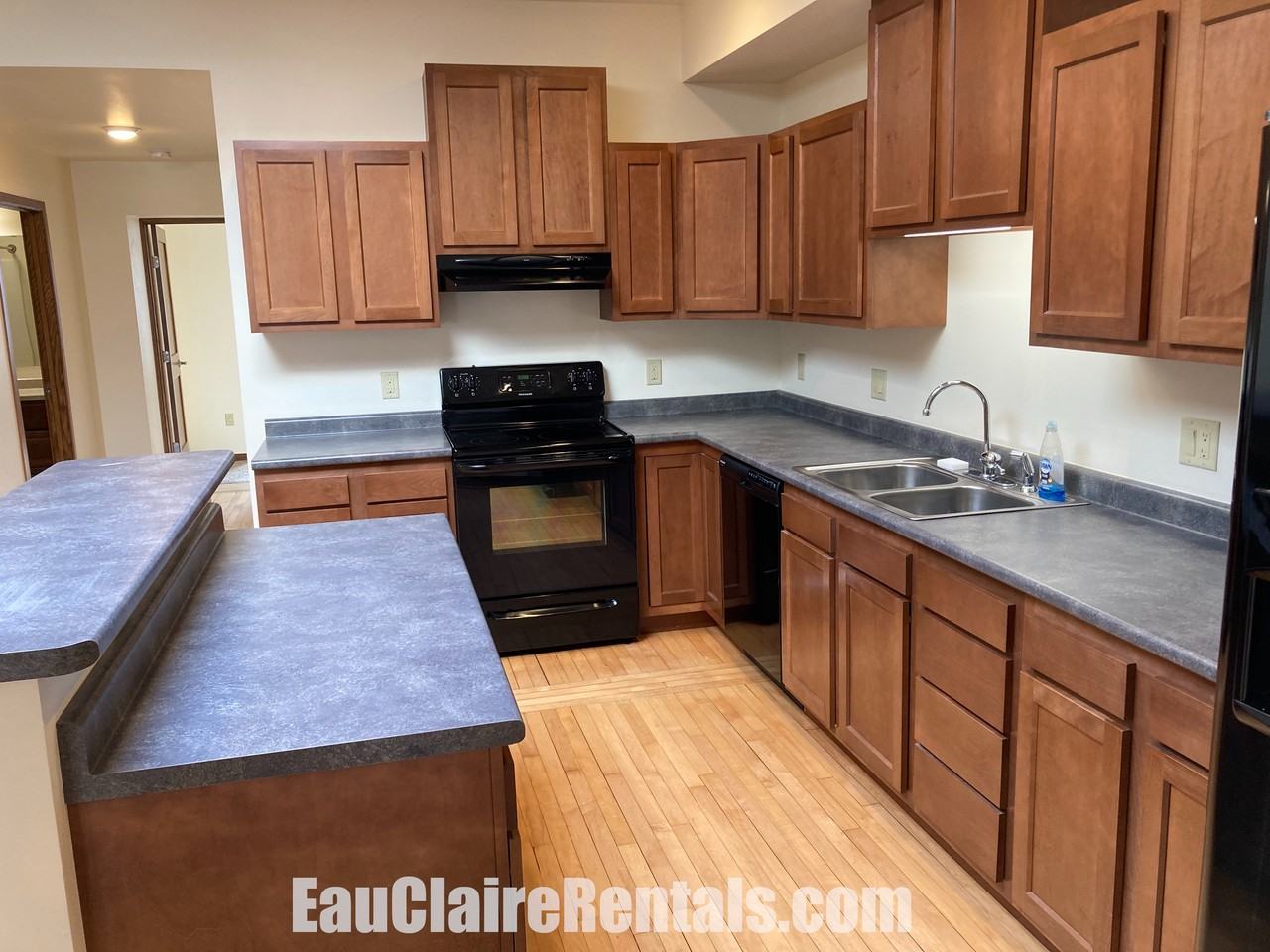 405 Wisconsin Street #405 1/2 - Photo 3 of 19