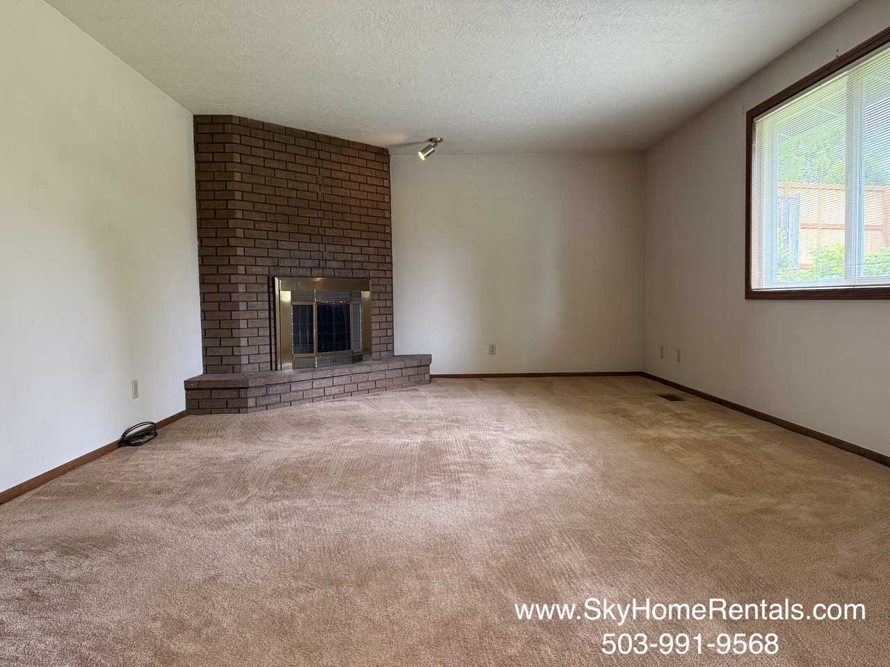 4954 Joien Court Southeast - Photo 5 of 20