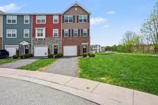 700 Admirals Quay Dr - Photo 1 of 1