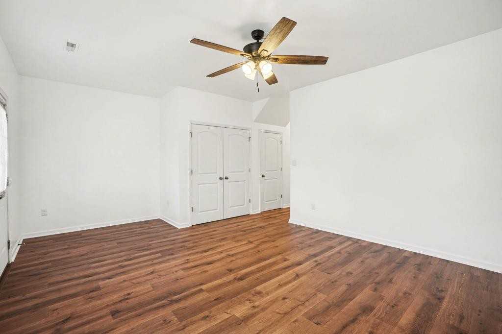 700 Admirals Quay Dr - Photo 6 of 26