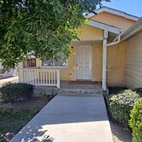 640 E Shaver St - Photo 1 of 1