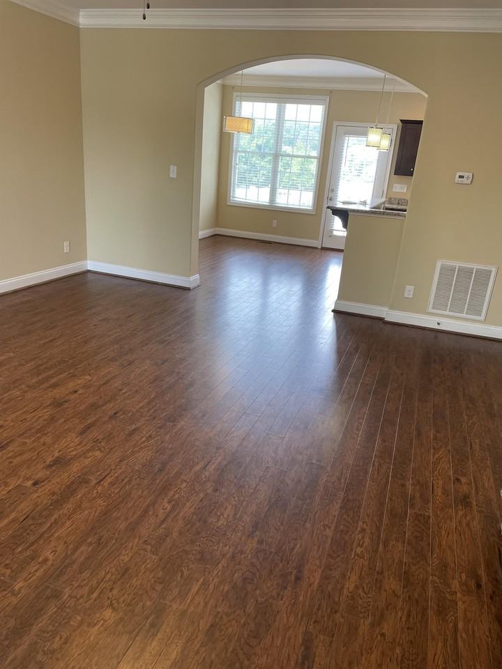 180 Rowse Dr #1 - Photo 2 of 17