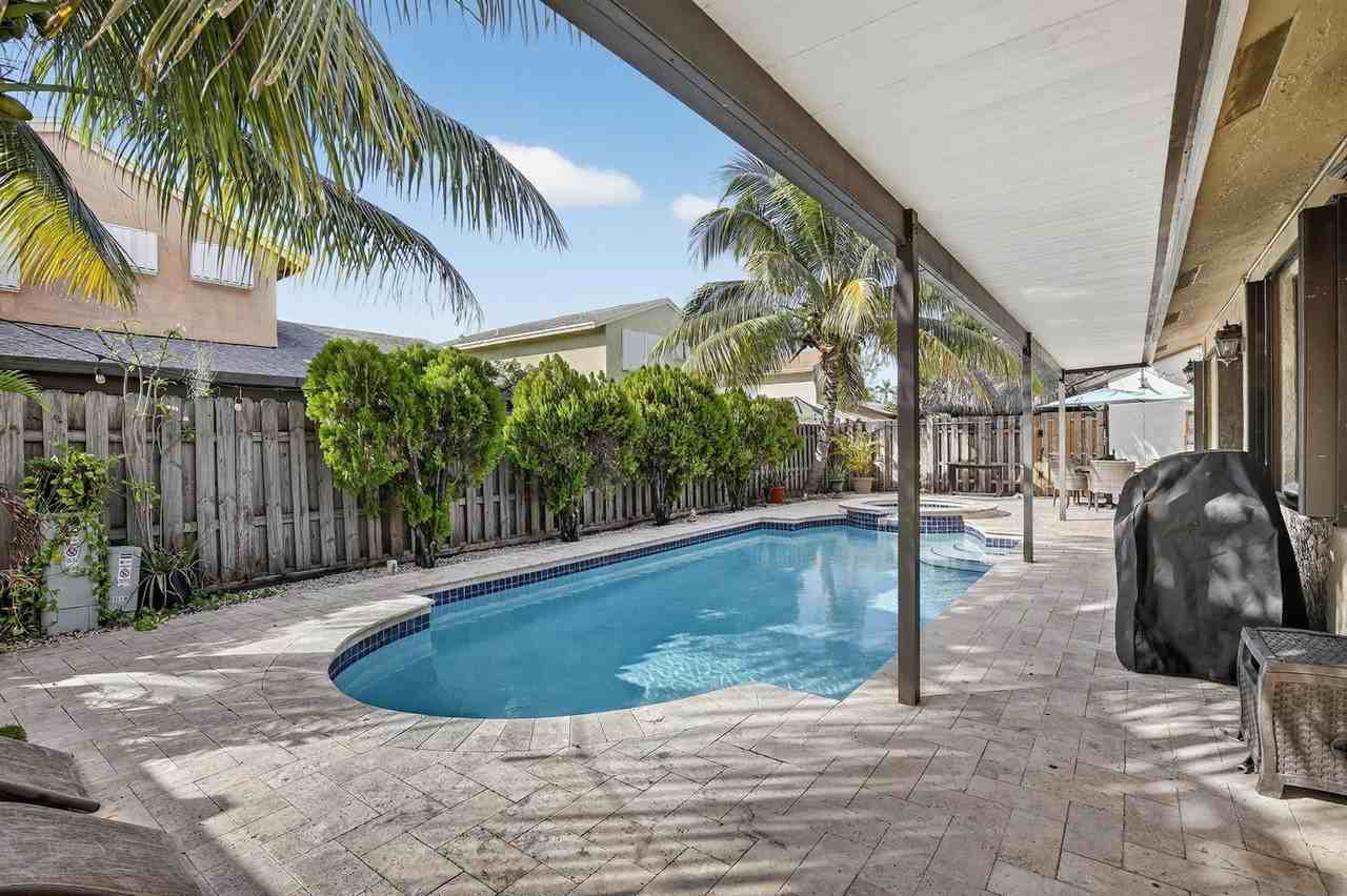 691 Willow Grove Terrace #691 - Photo 2 of 30