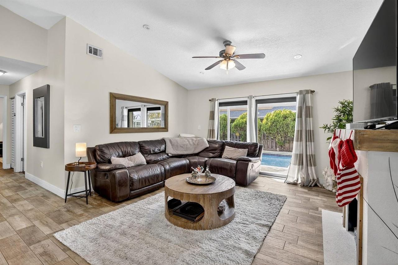 691 Willow Grove Terrace #691 - Photo 5 of 30