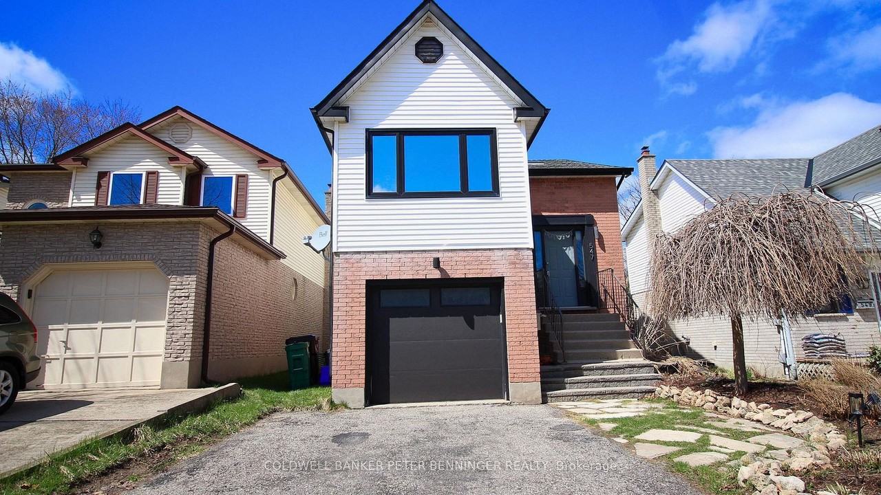 547 Drummerhill Crescent - Photo 2 of 16