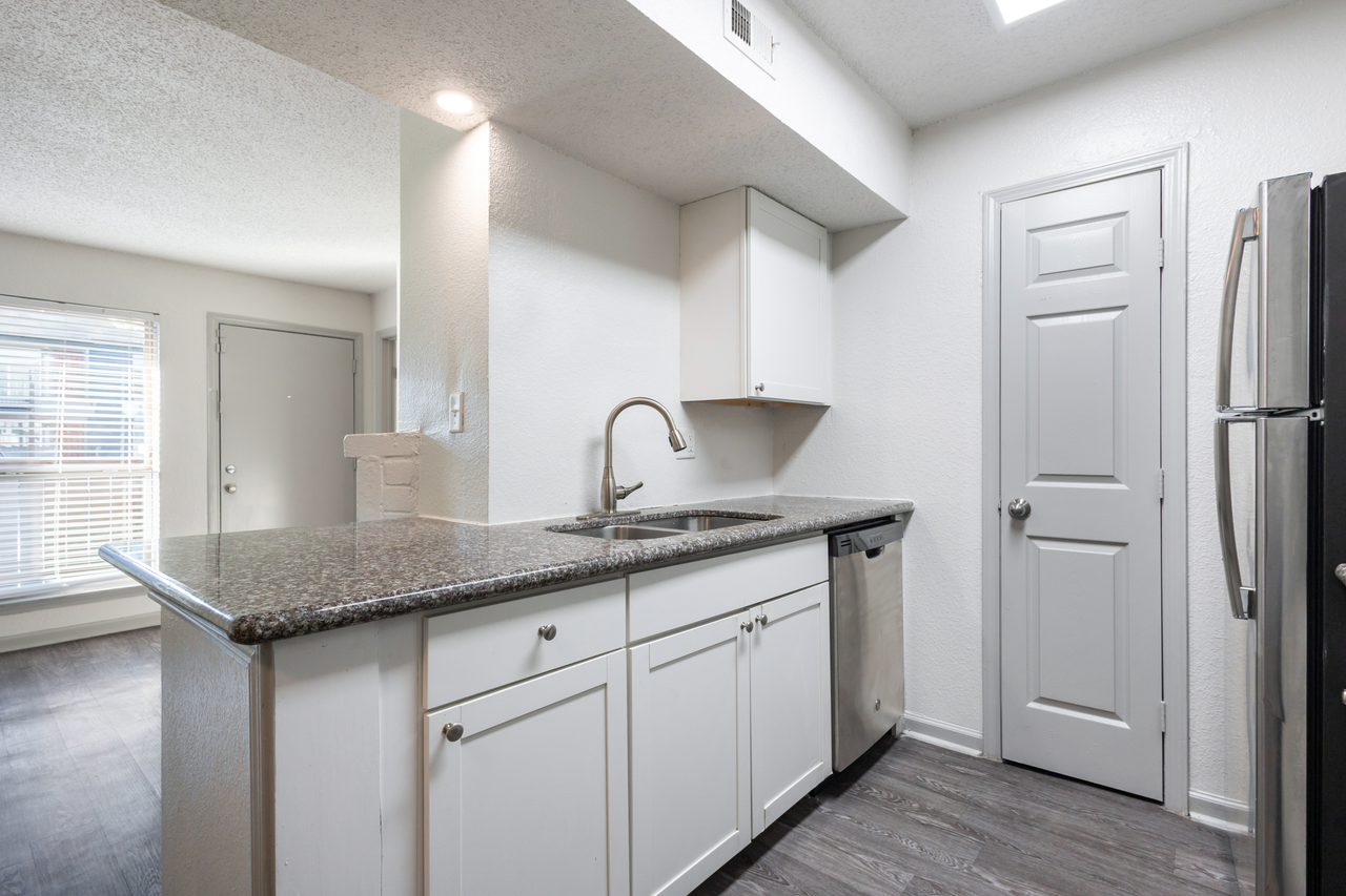 Timber Ridge - Photo 2 of 36