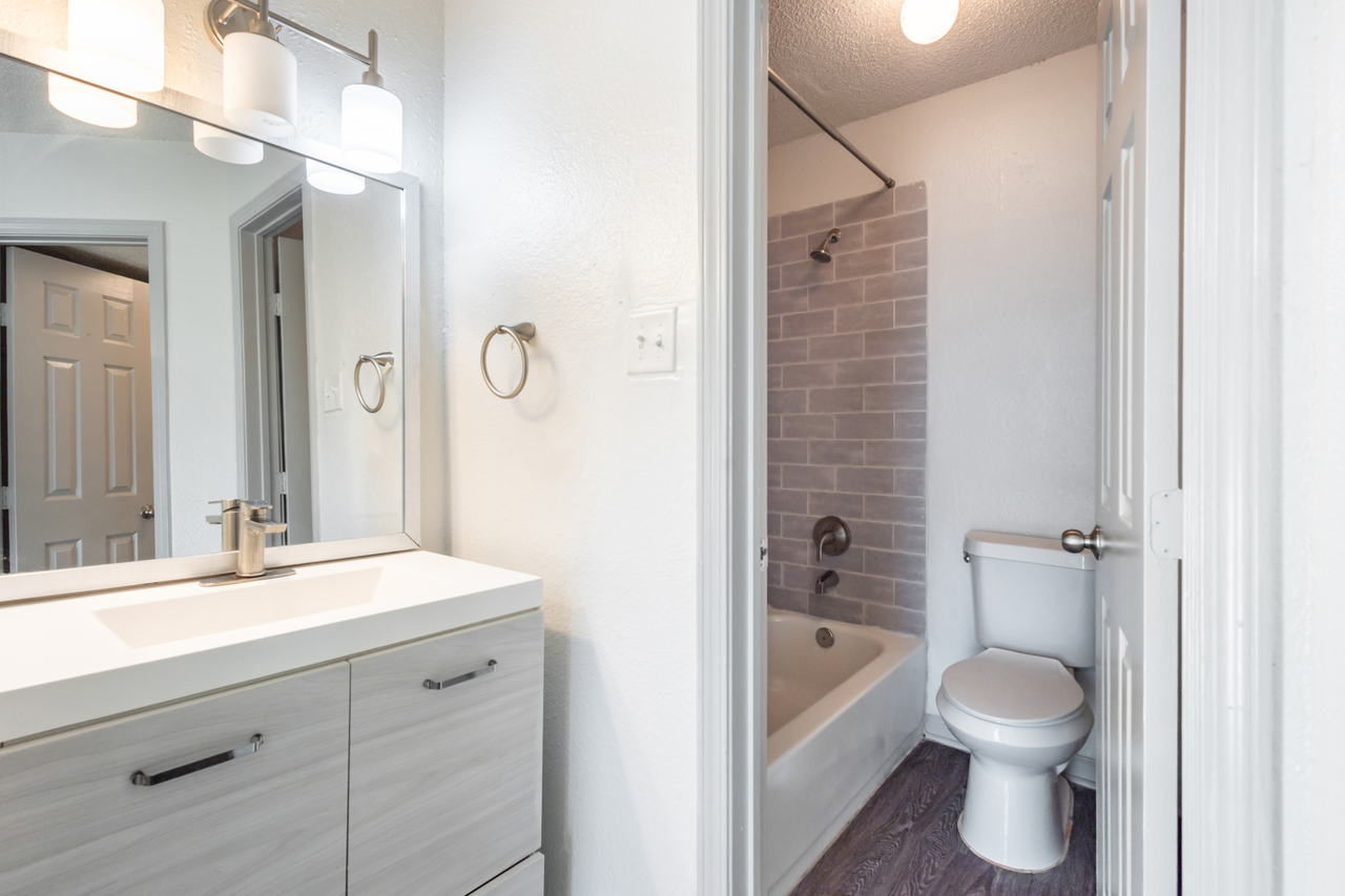 Timber Ridge - Photo 3 of 36