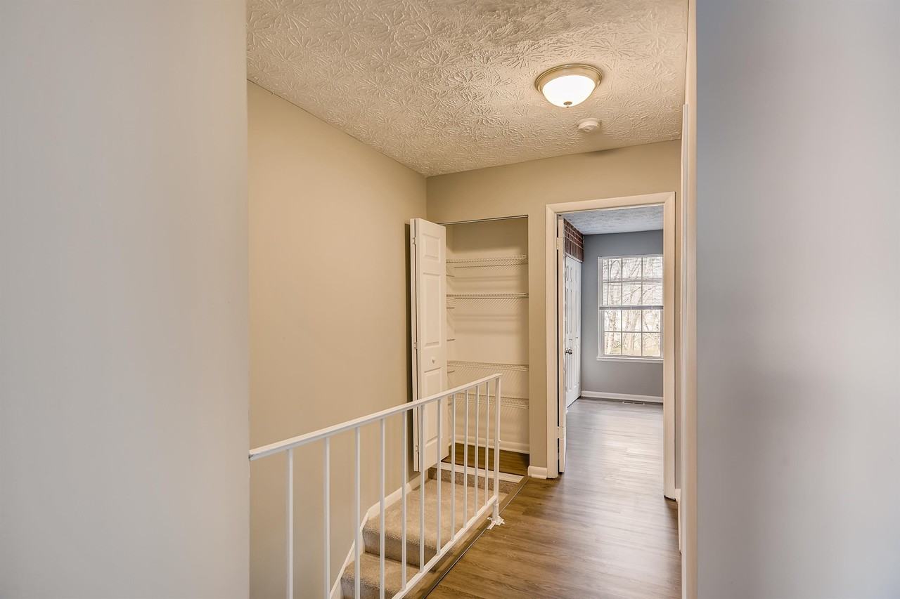 2842 Beckon Dr #1 - Photo 4 of 10