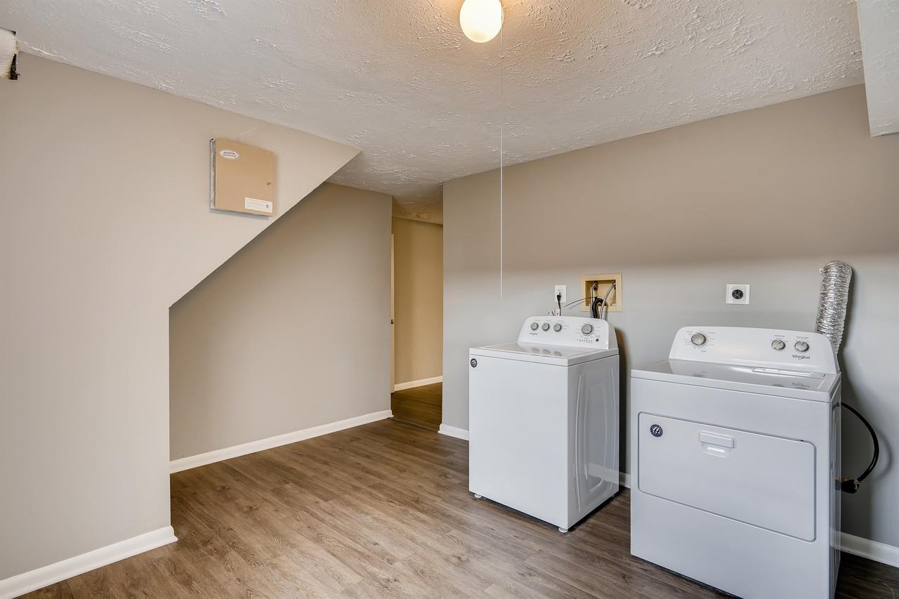 2842 Beckon Dr #1 - Photo 7 of 10