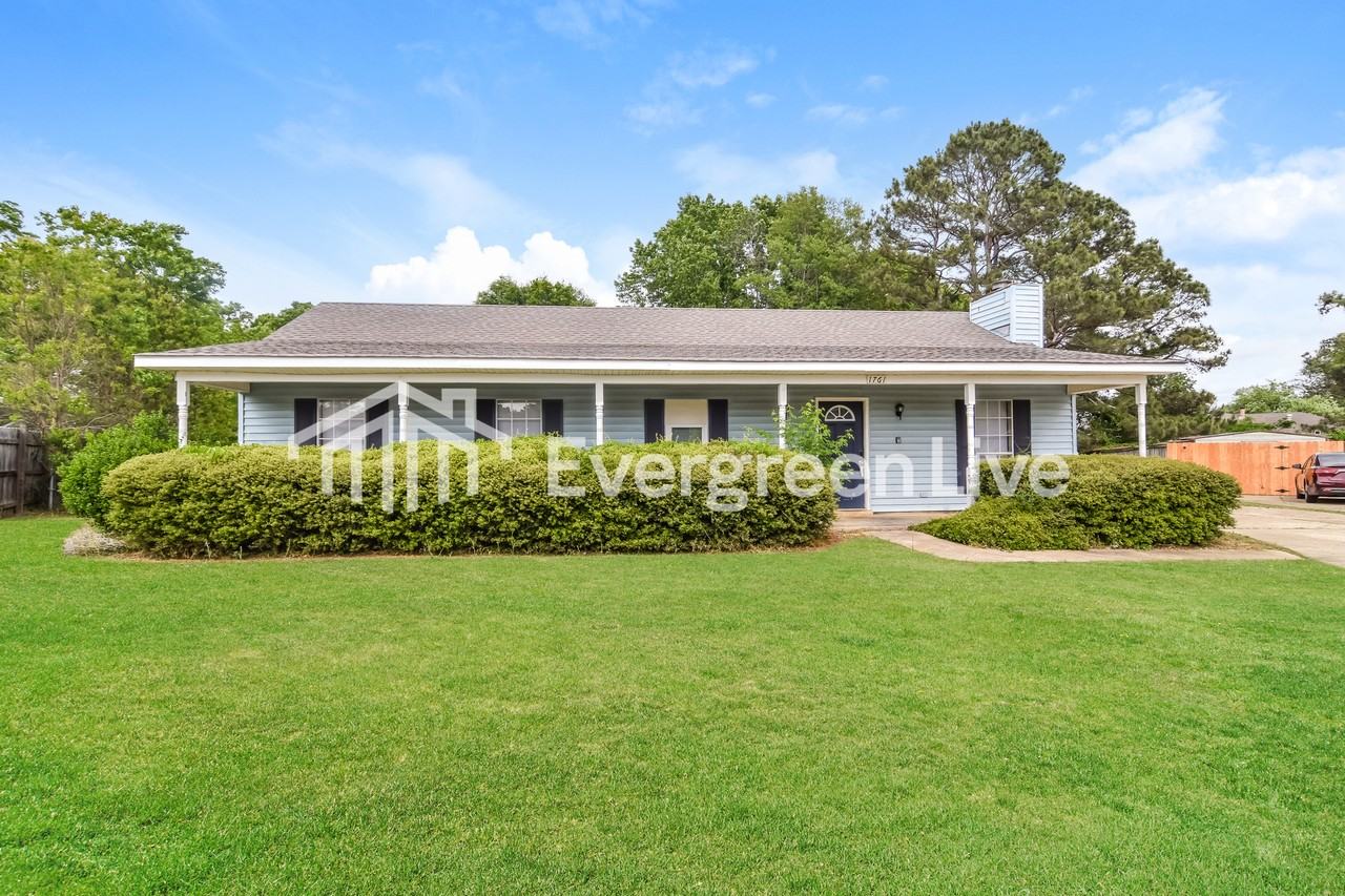 1761 Planters Hill Ct - Photo 2 of 15