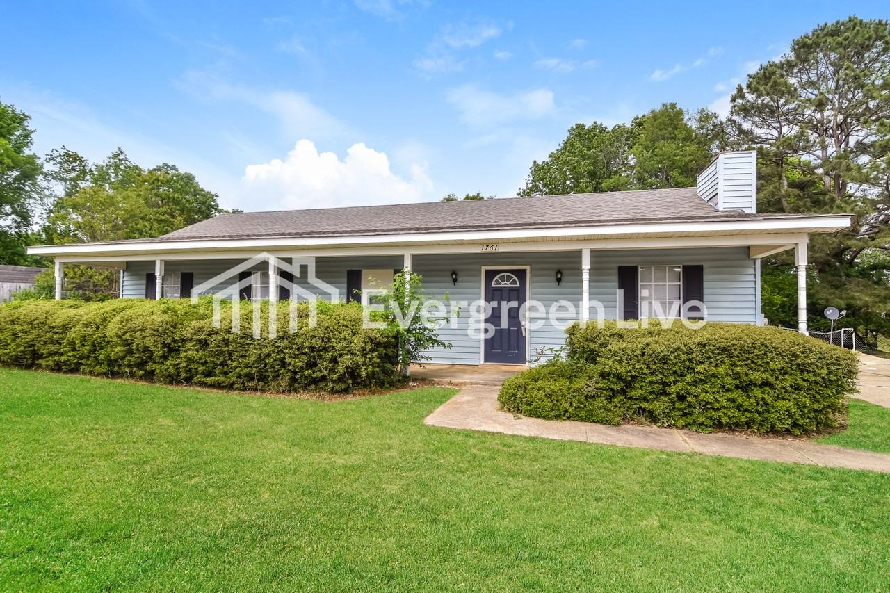 1761 Planters Hill Ct - Photo 4 of 15