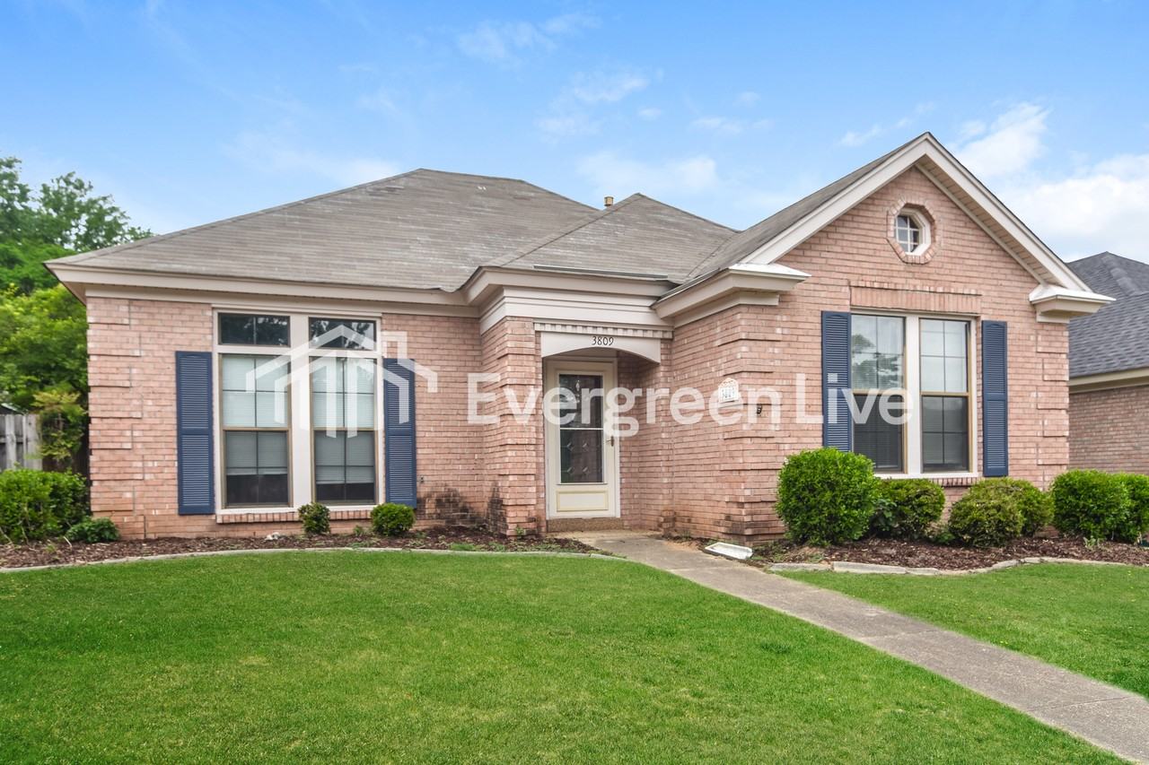 3809 Oak Ave - Photo 2 of 15