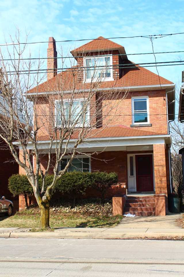 1948 Broadway Avenue - Photo 2 of 21