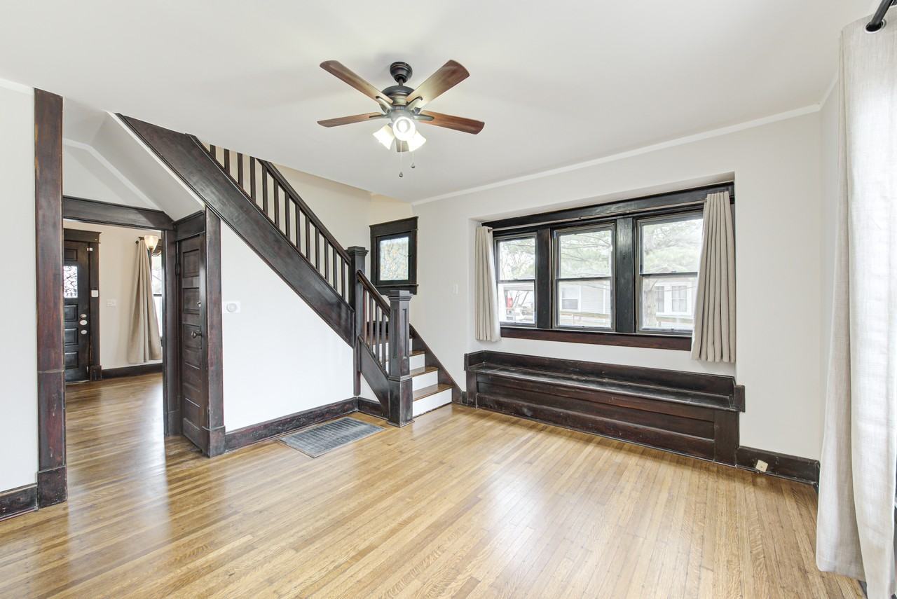 2418 East 16th Street - Photo 7 of 23