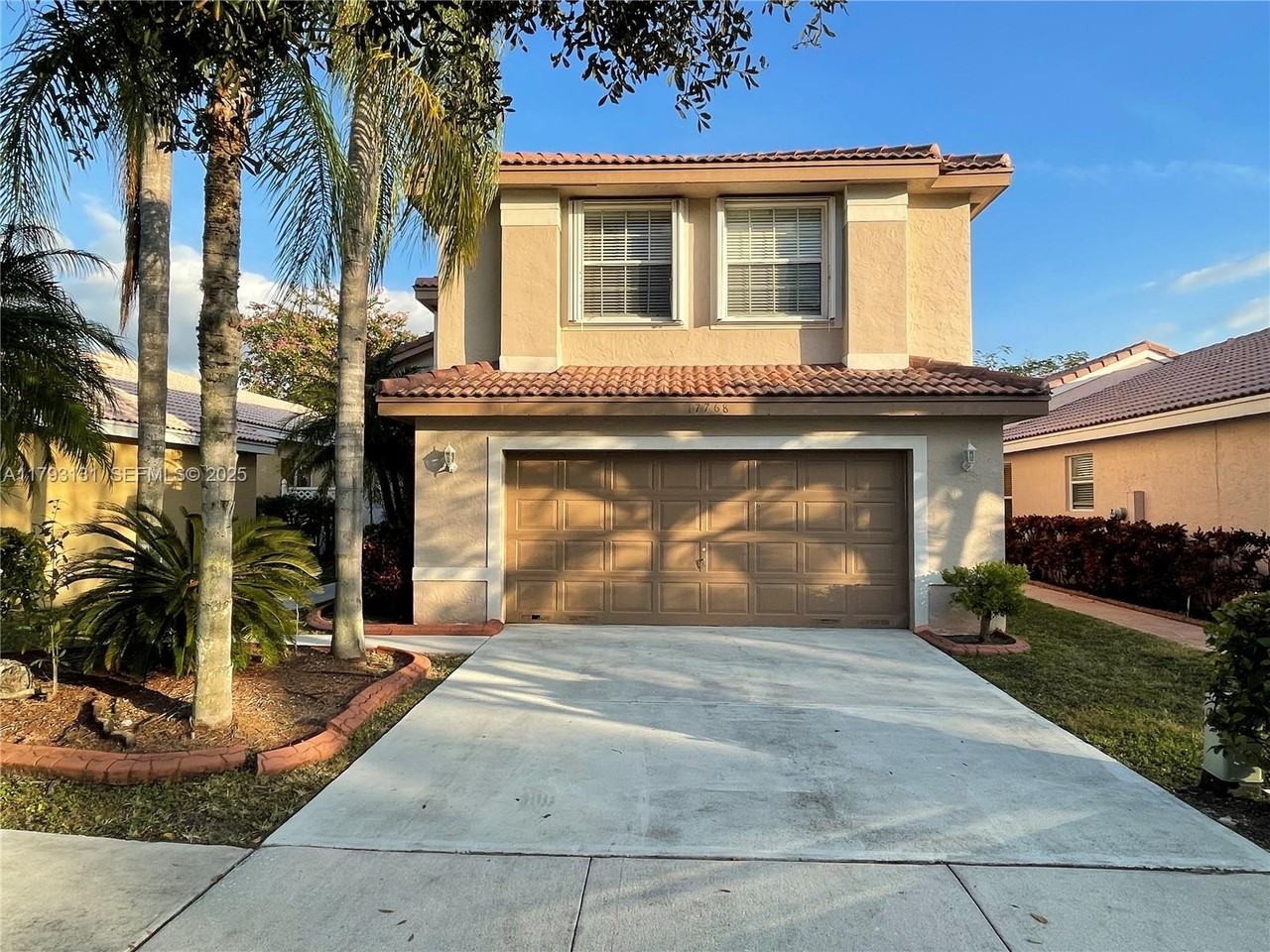 17768 Southwest 28th Street #1 - Photo 5 of 41