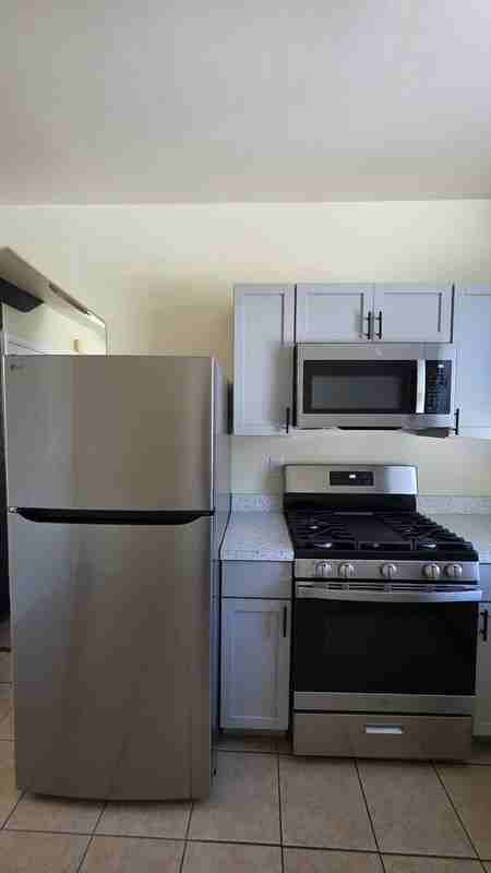 225 Pemberton Rd - Photo 2 of 19