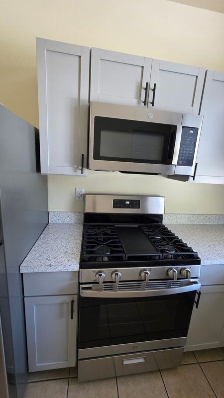 225 Pemberton Rd - Photo 3 of 19