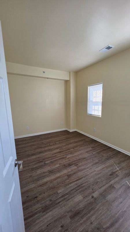 225 Pemberton Rd - Photo 7 of 19