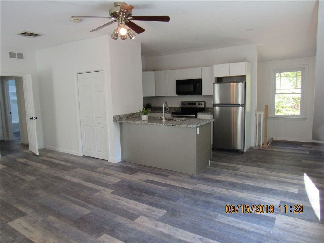 56 Mcintosh Ln - Photo 3 of 29